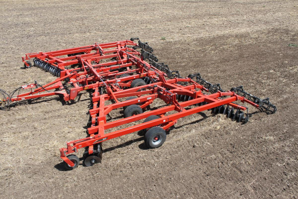 Kuhn-8215-34N.jpg